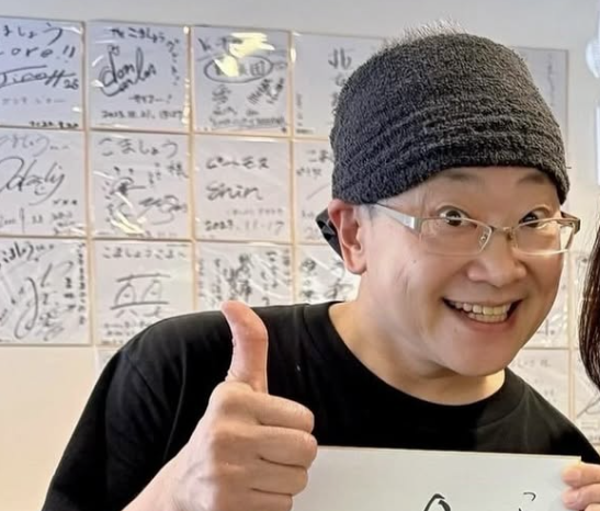 小松正一　妻